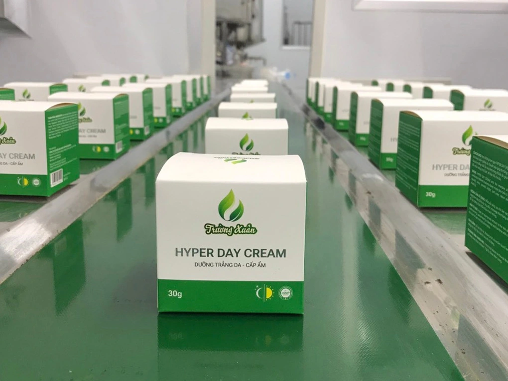 kem dưỡng da Trường Xuân