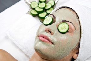 Cách đắp mặt nạ dưa leo đúng cách