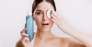 Các bước skincare dùng nước hoa hồng