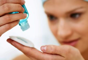 Lưu ý khi dùng nước hoa hồng