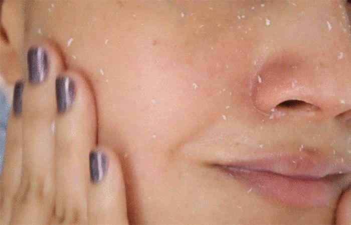 Cách tẩy tế bào chết để da không bị ăn nắng