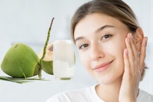 Rửa mặt bằng nước dừa có tốt không