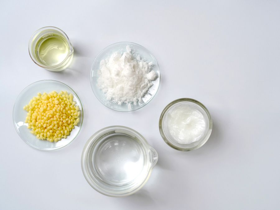 Sáp candelilla có trực tiếp "dưỡng da" không